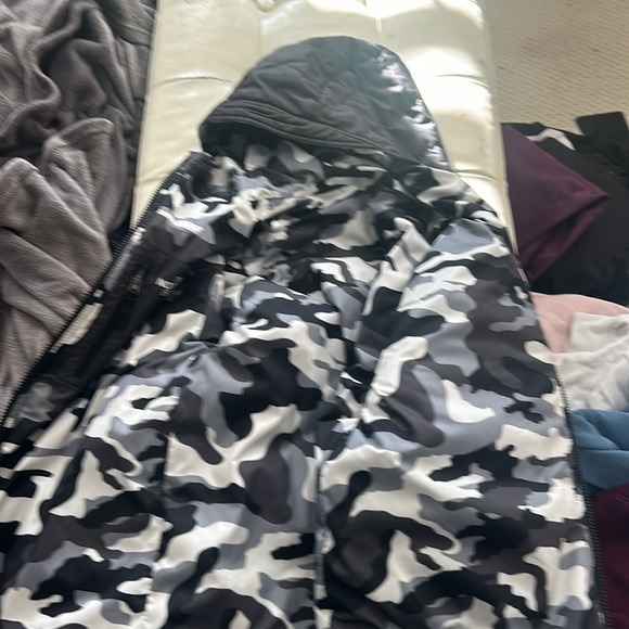 north face reversible jacket kids large - Picture 2 of 2